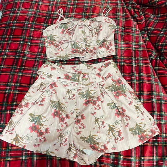 Set de blusa y shorts - Picture 1 of 1